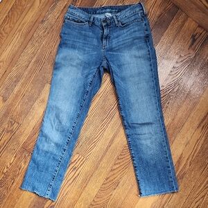 Eddie Bauer Ankle Cropped Blue Jeans